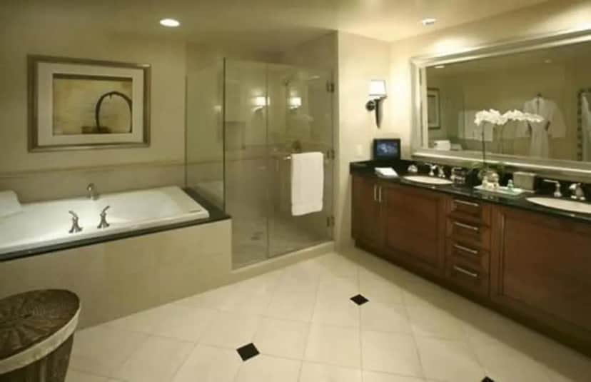 Private in-room jacuzzi tub in the Signature Deluxe Suite at The Signature at MGM Grand