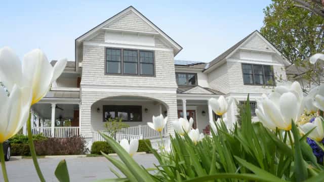 The Springwater Bed & Breakfast — guest room