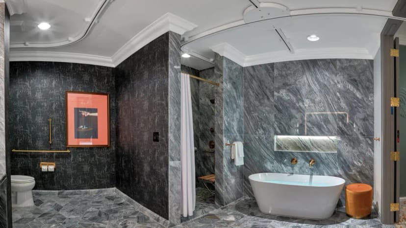 Hotels with jacuzzi in room in Las Vegas