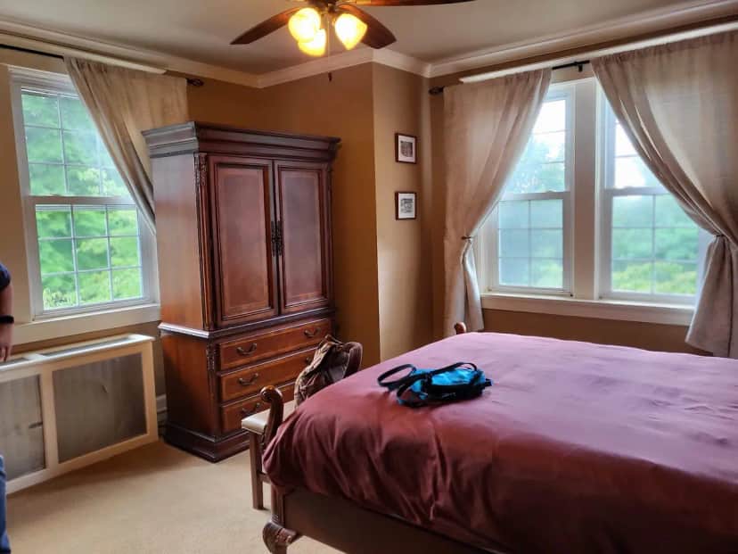The Woodford Inn — guest room