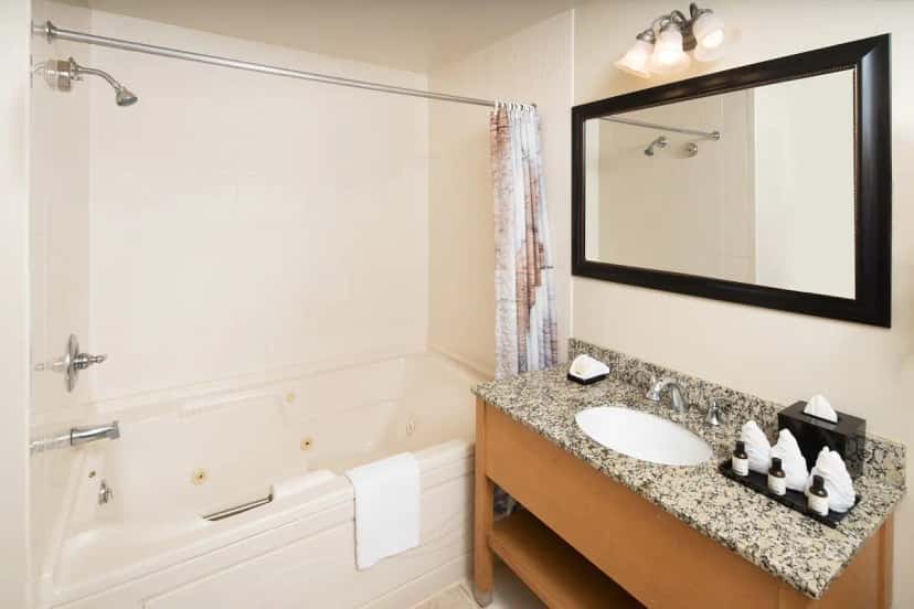 In-room hot tub at Timber Ridge Lodge & Waterpark in Lake Geneva, WI