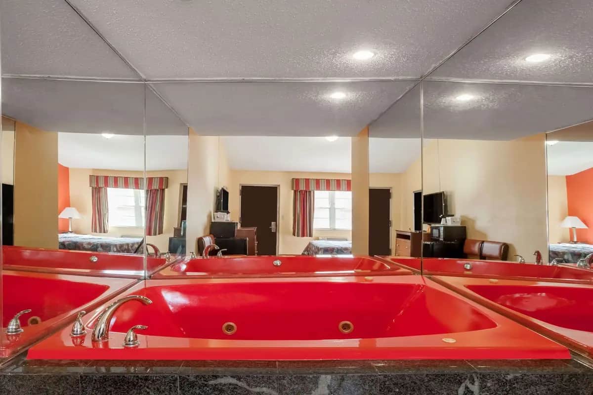 Private in-room jacuzzi at Travelodge by Wyndham Jersey City