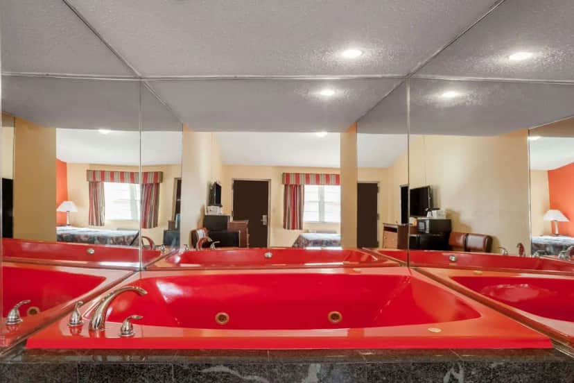 Private in-room jacuzzi at Travelodge by Wyndham Jersey City
