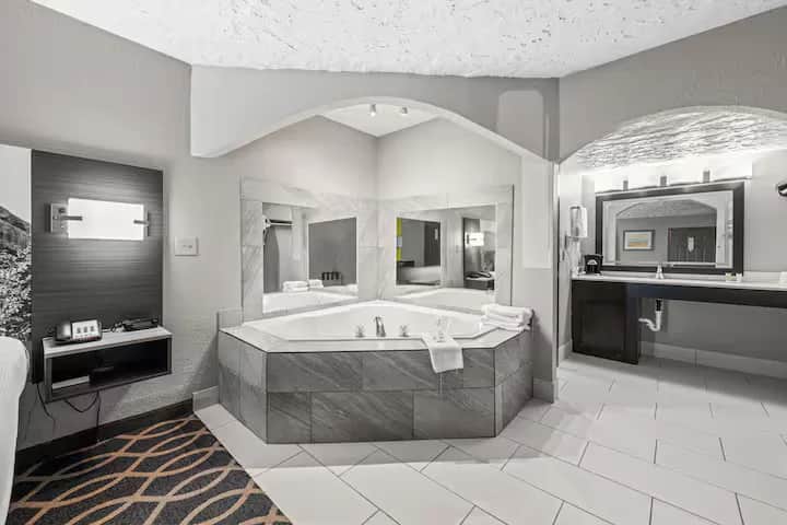 Private in-room jacuzzi at Travelodge by Wyndham Norman