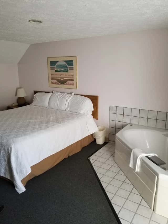 Jetted bathtub at Traverse Bay Inn