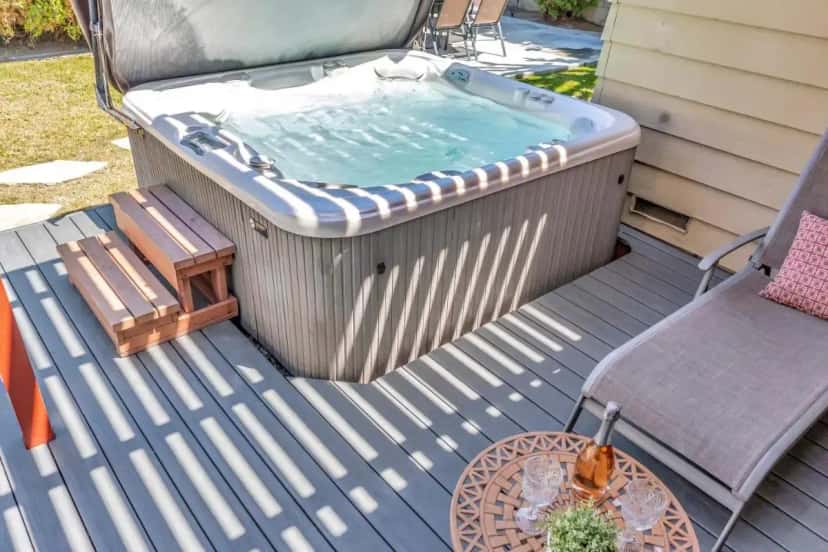 Private outdoor hot tub at Walk To Disneyland, Watch Firework Front Yard, SPA in Orange, CA