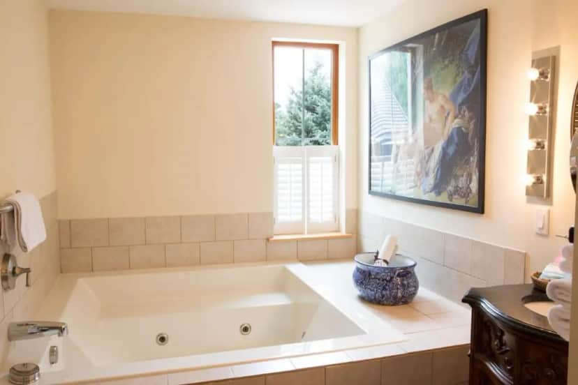 Private in-room jacuzzi tub in the Aquitaine at Wedmore Place