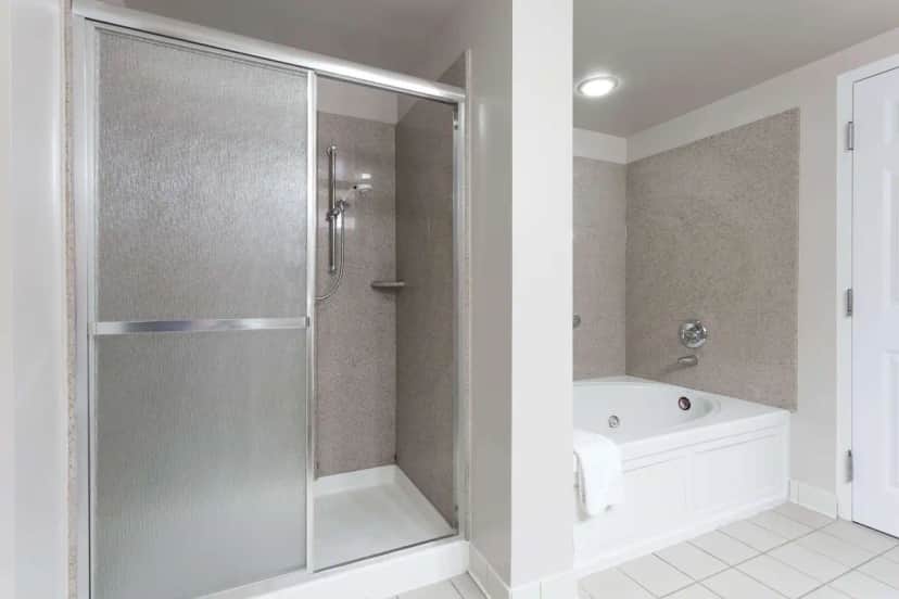 Private in-room jacuzzi tub at Wingate by Wyndham Chesapeake