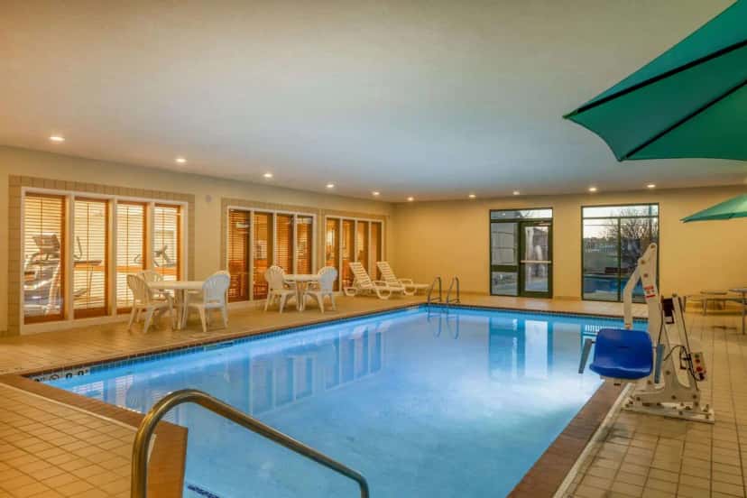 In-room jacuzzi tub at Wingate by Wyndham Gillette in Gillette, WY