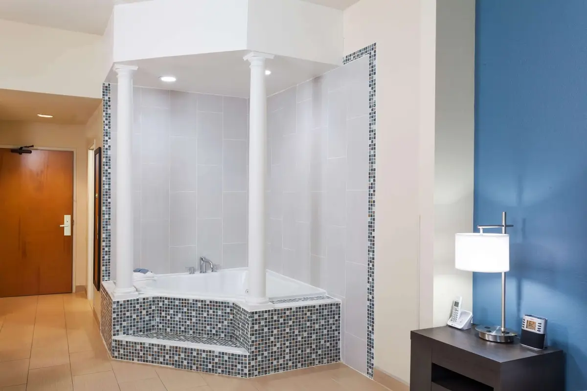 Private in-room jacuzzi at Wingate by Wyndham Schaumburg