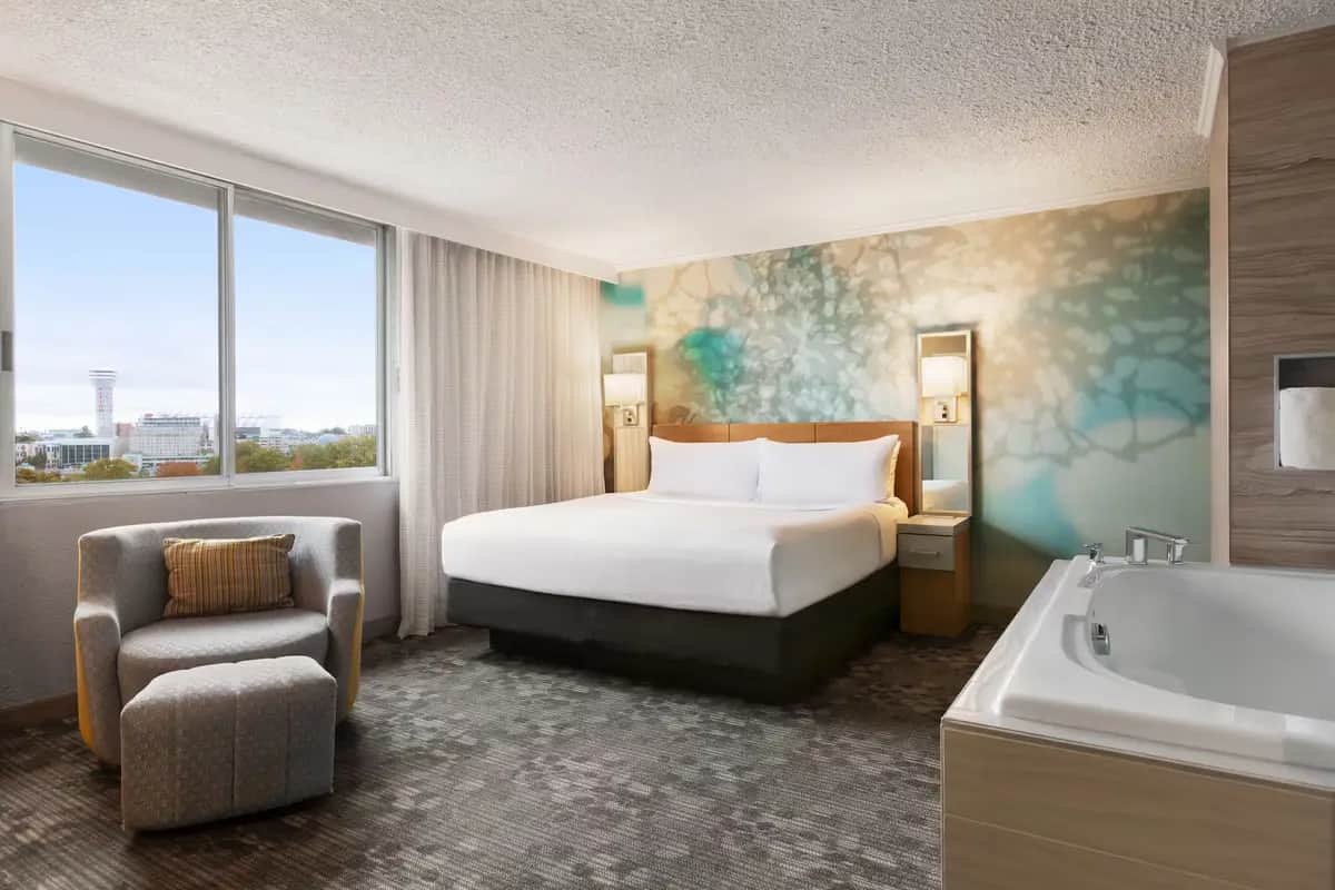 Private in-room jacuzzi tub at Wyndham Garden at Niagara Falls