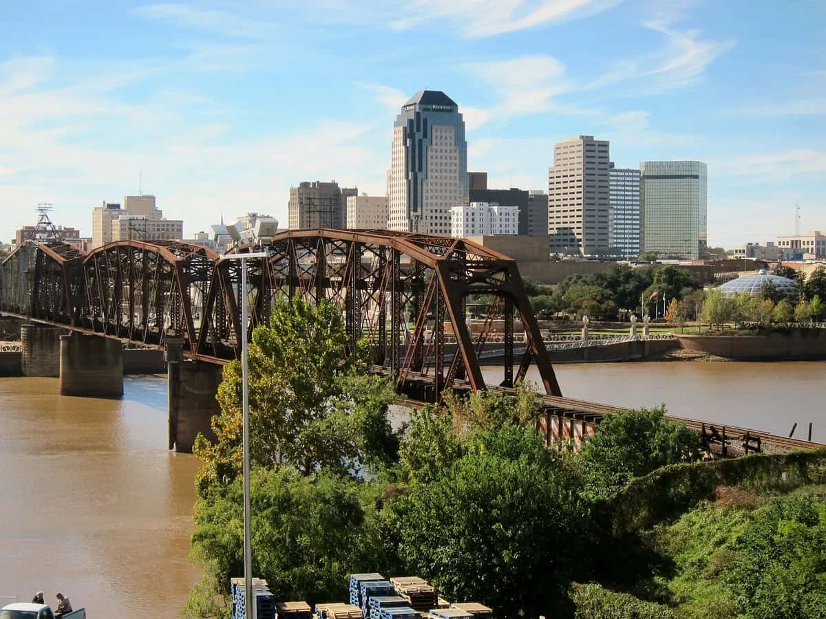 The Red River and downtown Shreveport skyline at dusk