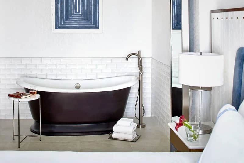 Annapolis Waterfront Hotel - Featured hot tub