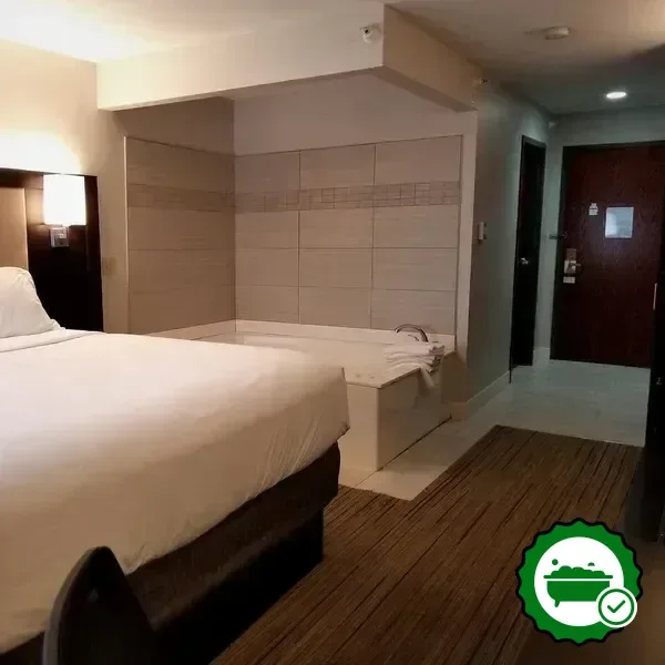 Jetted bathtub