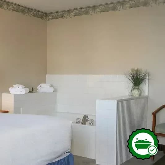 Private in-room hot tub
