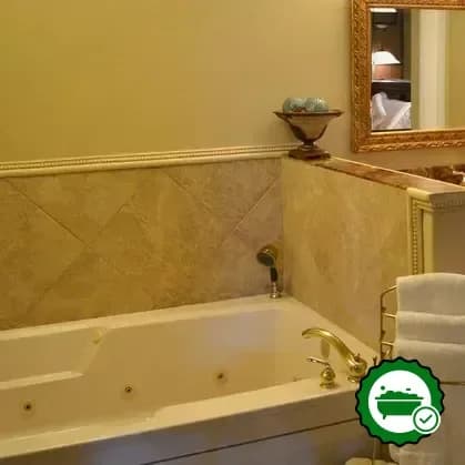 Jetted bathtub