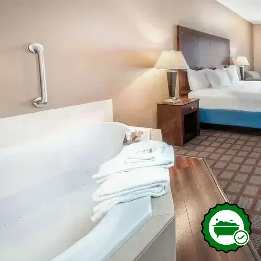 Deep soaking bathtub
