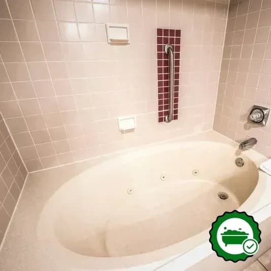 Jetted bathtub