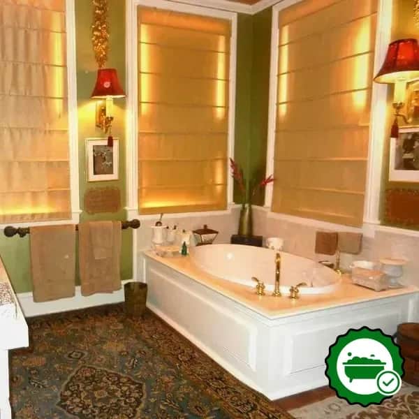 22 Charlotte - Verified Jacuzzi In-Room