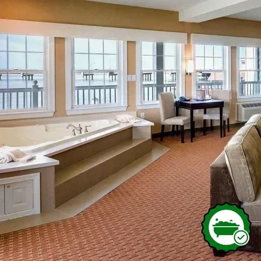 Deep soaking bathtub