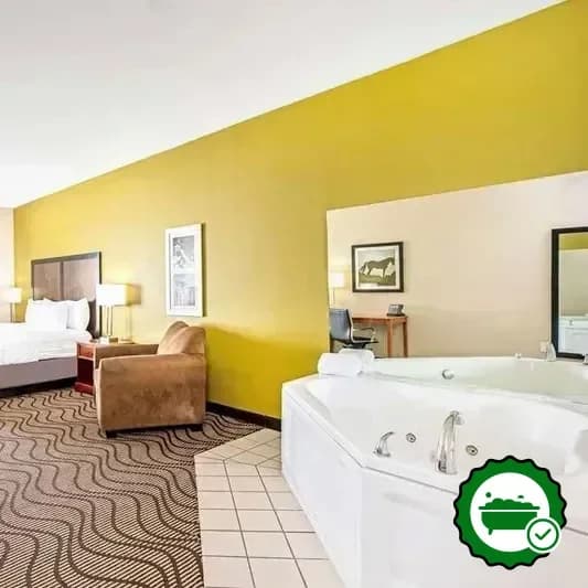 Jetted bathtub