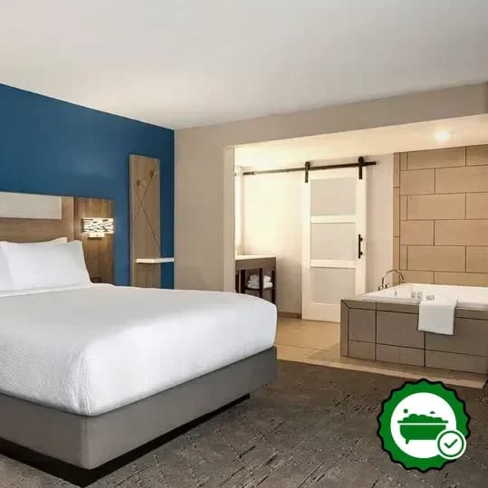 Holiday Inn Express & Suites Evansville Downtown By IHG