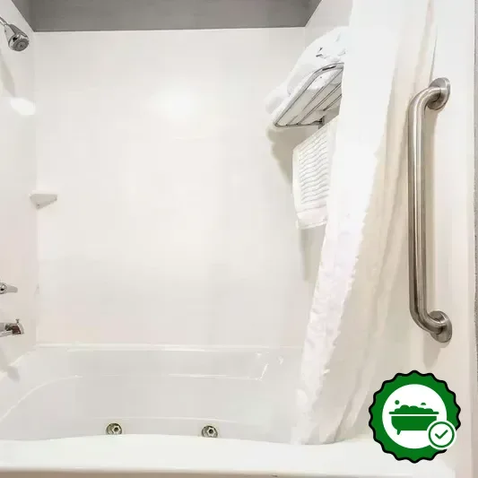 Jetted bathtub