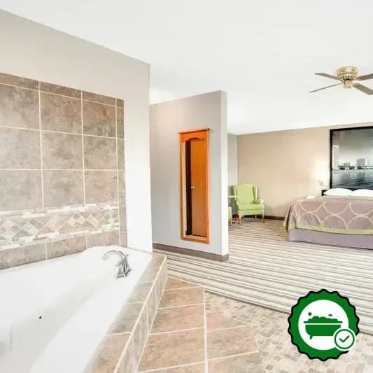 Deep soaking bathtub