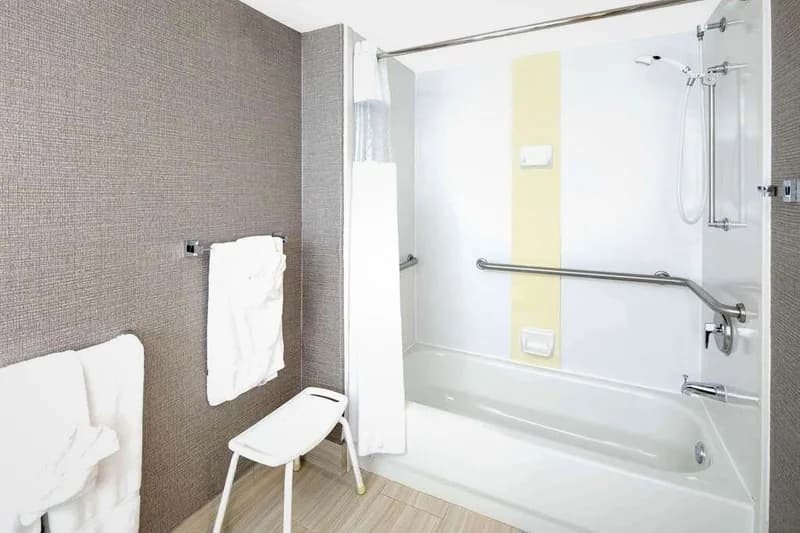 Wingate by Wyndham Greenville Airport