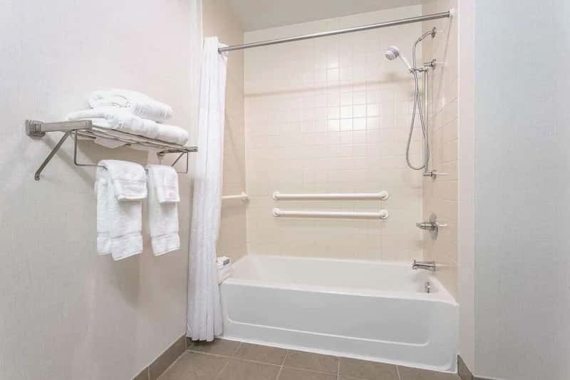 Deep soaking tub at Wingate by Wyndham High Point in High Point, NC