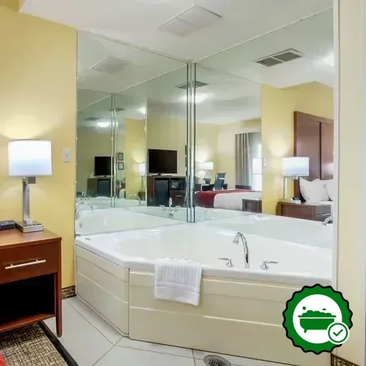 Deep soaking bathtub