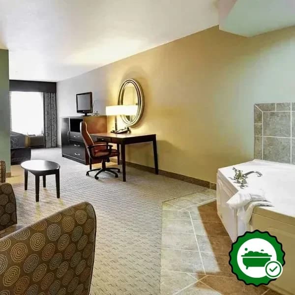 Comfort Suites Near Hot Springs Park