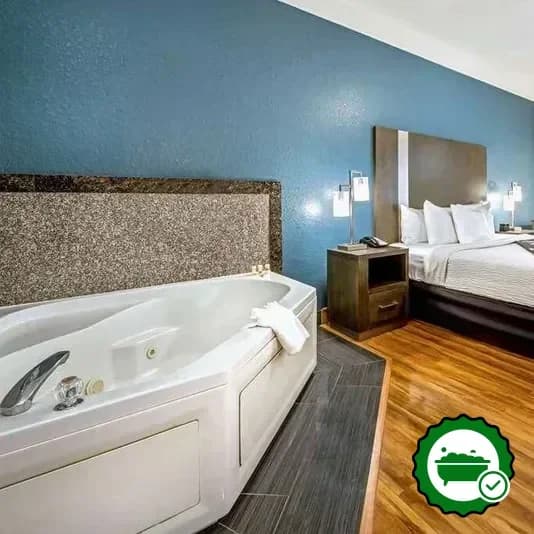 La Quinta Inn & Suites by Wyndham Kingwood Houston IAH Airpt