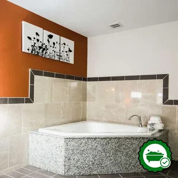 Deep soaking bathtub