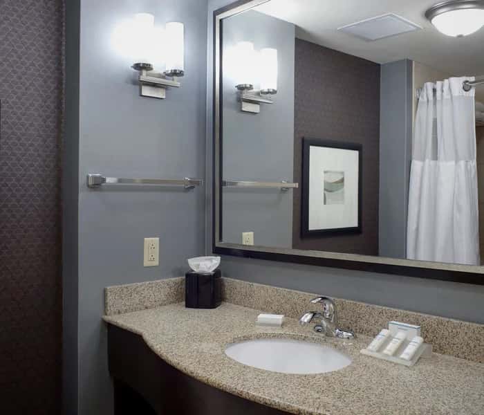 In-room hot tub at Hilton Garden Inn Jonesboro in Jonesboro, AR