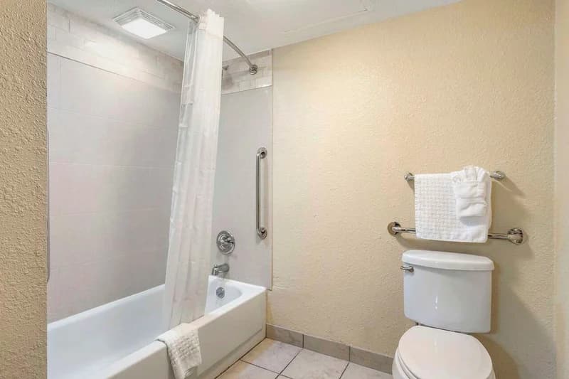 Best Western Plus Jonesboro Inn & Suites