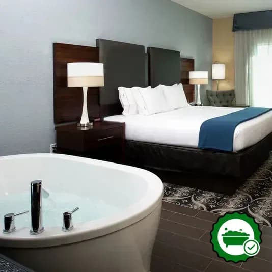 Jetted bathtub