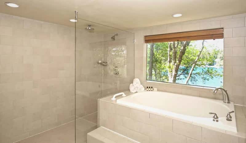 Deep soaking tub at Lake Arrowhead Resort and Spa in Lake Arrowhead, CA