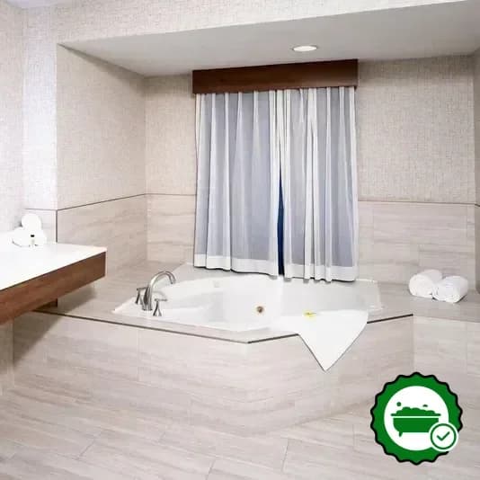 Deep soaking bathtub