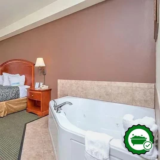 Jetted bathtub