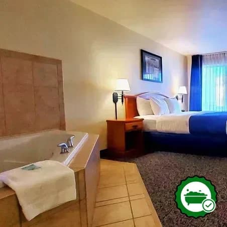 Jetted bathtub