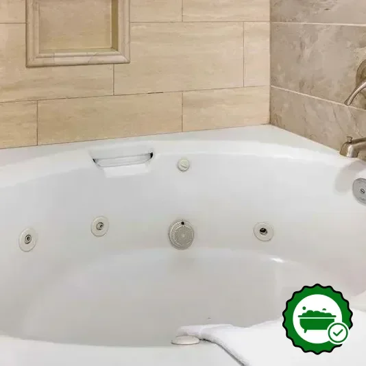 Jetted bathtub