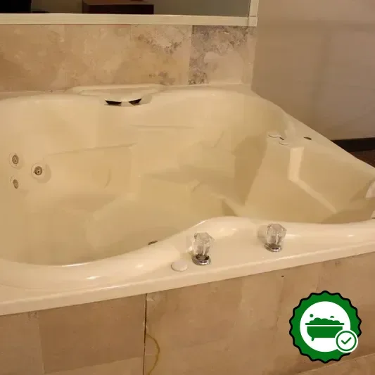 Jetted bathtub