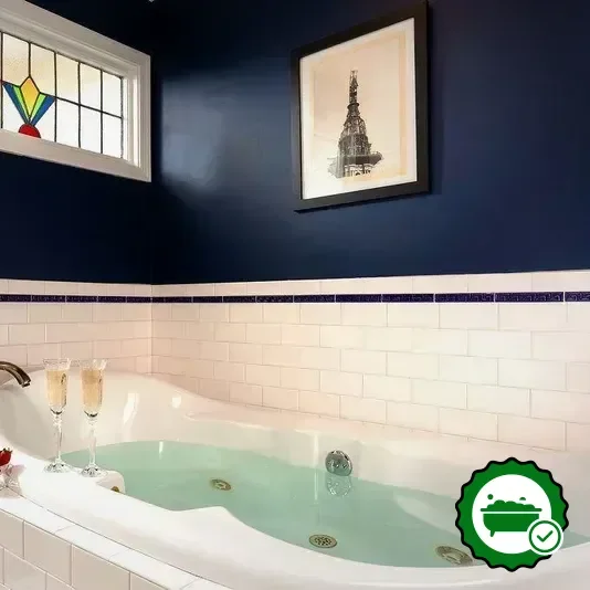 Jetted bathtub