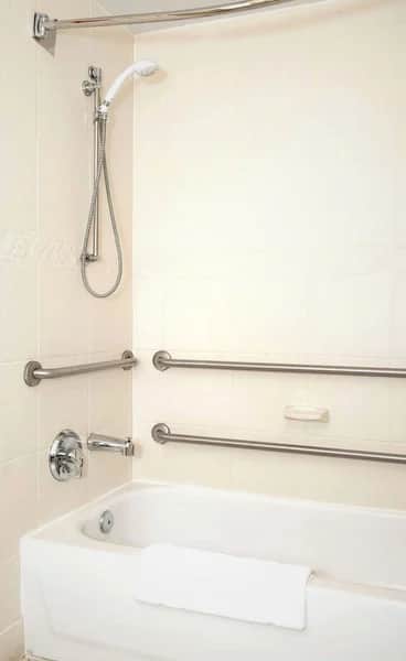 Hilton Garden Inn Charlotte Pineville - Featured hot tub