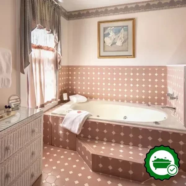 Jetted bathtub
