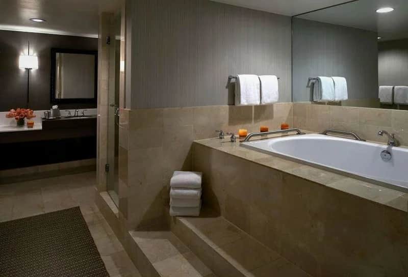 Kimpton Hotel Vintage Seattle - Featured hot tub