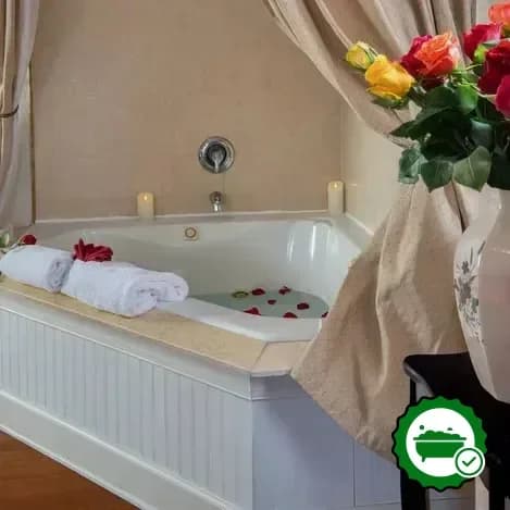 Deep soaking bathtub