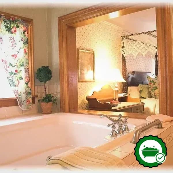 Deep soaking bathtub