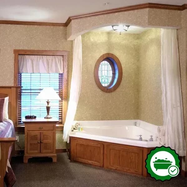 Jetted bathtub